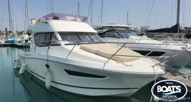 Jeanneau Merry Fisher 10