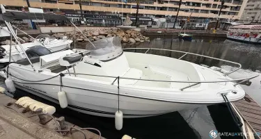 Jeanneau Cap Camarat 6.5 CC