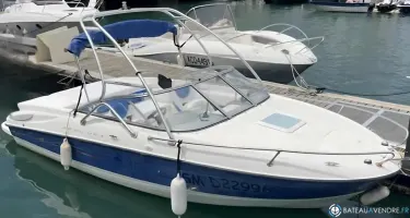 Bayliner  652 CU
