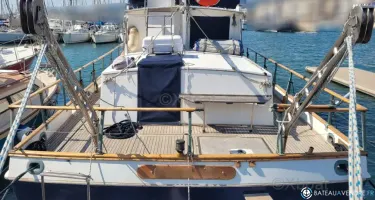American Marine Grand Banks 42 Classic