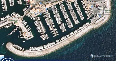 Place de port Le Lavandou 12m par 3.75m