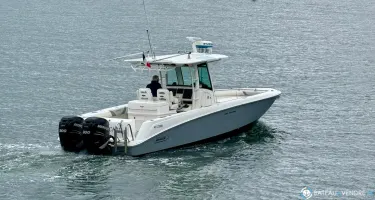Boston Whaler  320 Outrage