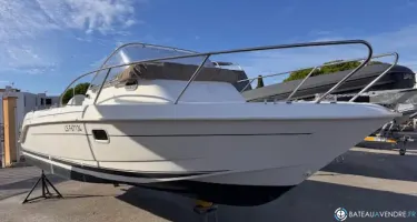 B2 Marine Cap Ferret 652 Cabin Cruiser