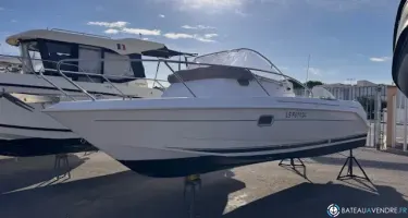 B2 Marine Cap Ferret 652 Cabin Cruiser