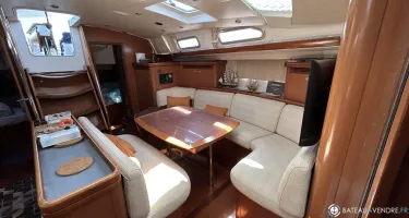 Beneteau Oceanis 523