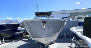 Invictus  270 CX