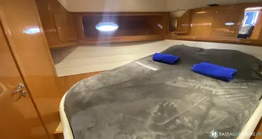 Uniesse  42 Open
