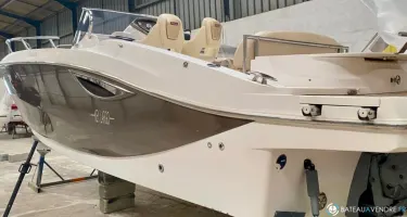 Sessa Marine Key Largo 24