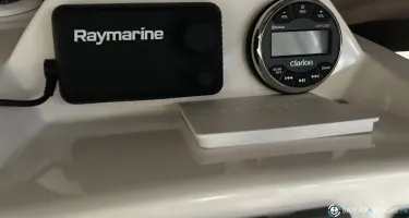 White Shark  280 CC Evo