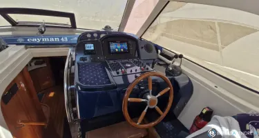 Cayman  43 WA