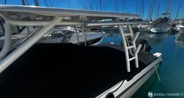 Boston Whaler  270 Vantage