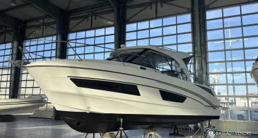 Beneteau Antares 9 OB
