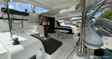Lagoon  42