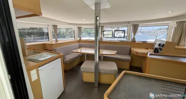 Lagoon  42