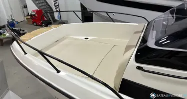 Quicksilver Activ 705 open