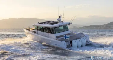 Axopar  45 XC CROSS CABIN