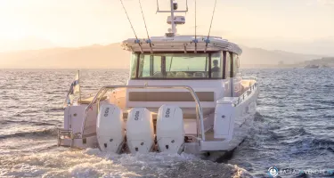 Axopar  45 XC CROSS CABIN
