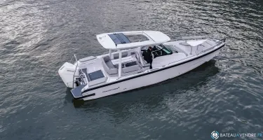 Axopar  29 Sun Top