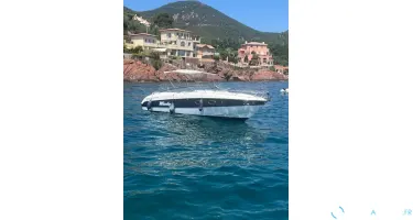 Windy  28 Ghibli