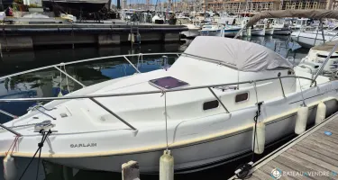 B2 Marine Cap Ferret 752 Day Cruiser