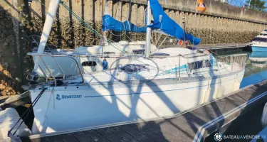 Beneteau First 235
