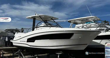 Jeanneau Cap Camarat 9.0 WA