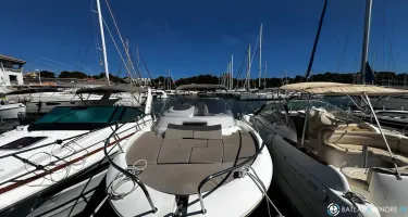 Jeanneau Cap Camarat 8.5 WA