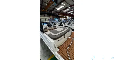 Bayliner VR4