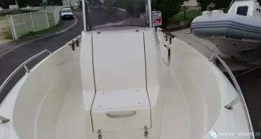 Ocqueteau 600 T-Top