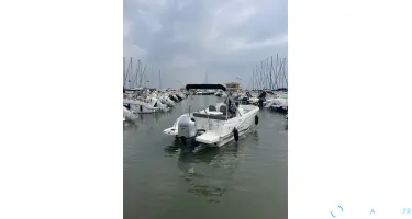 Jeanneau Cap Camarat 6.5 CC Serie 3