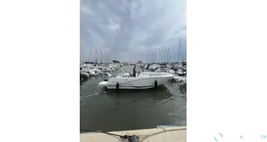 Jeanneau Cap Camarat 6.5 CC Serie 3