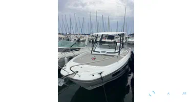 Jeanneau Cap Camarat 7.5 WA