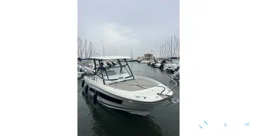 Jeanneau Cap Camarat 7.5 WA