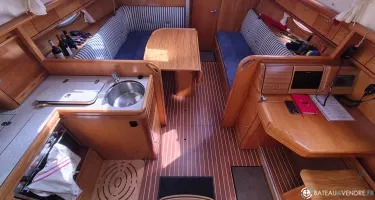 Bavaria  33 cruiser