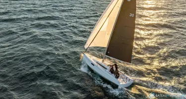 Beneteau First 30