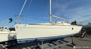 Beneteau First 211