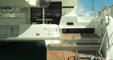 Lagoon  42