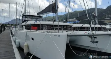 Lagoon  450 Sport Top