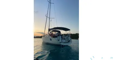Dufour  385