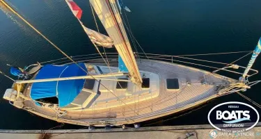 Hallberg Rassy  352