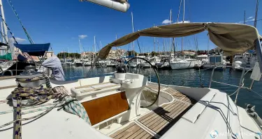 Beneteau Oceanis 351