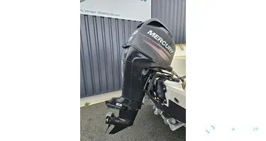 Quicksilver  500 Pilothouse