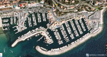 Place de port Le Lavandou 9m par 2.90m