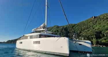 Lagoon  52 S
