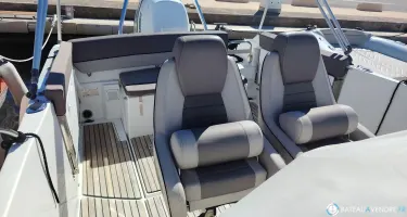 Jeanneau Cap Camarat 7.5 CC Serie 2