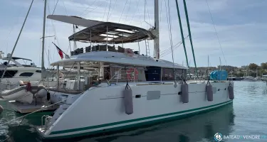 Lagoon  560