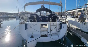 Beneteau Oceanis 43