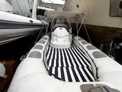 Valiant V 570 Sport