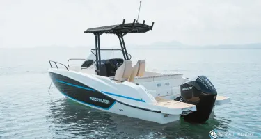 Quicksilver Activ 705 open
