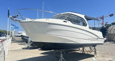 Beneteau Antares 8